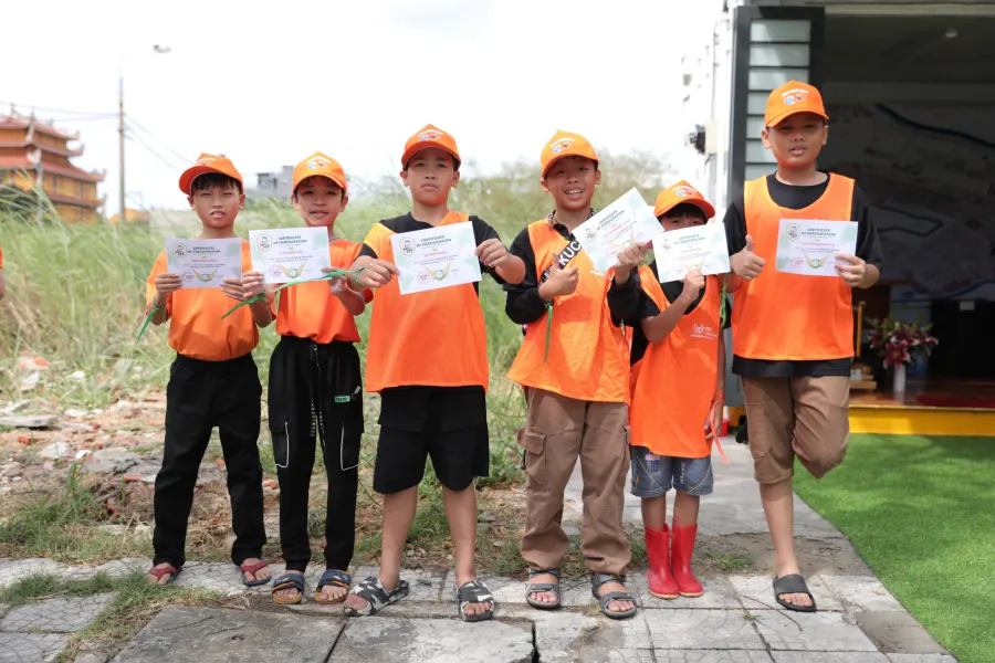 Trung Tâm Anh Ngữ IRIS English 137