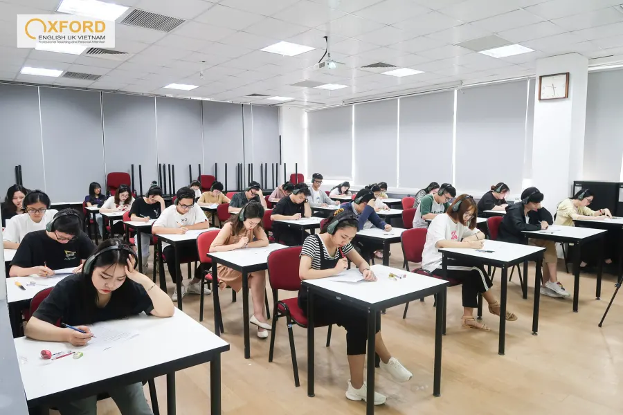 Oxford English UK Vietnam