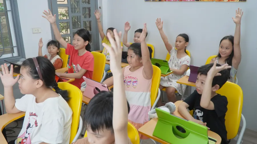 Trung Tâm Ngoại Ngữ Best Bee - Pháp Vân