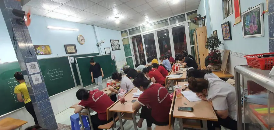 Trung tâm Luyện Chữ Đẹp Phạm Quỳnh