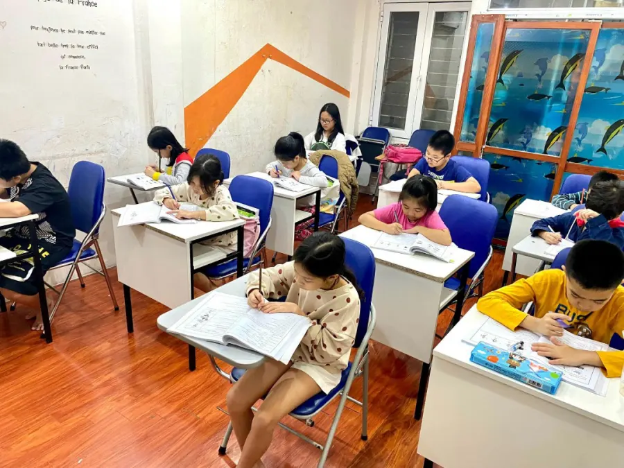 Trung Tâm Anh Ngữ MEnglish - Đội Cấn