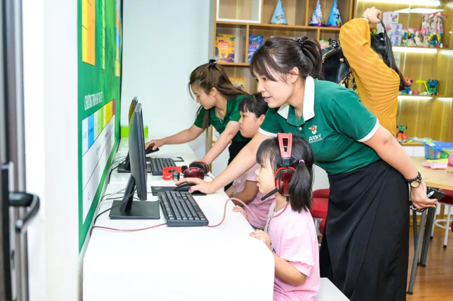 Trung Tâm Anh Ngữ Quốc Tế Army English