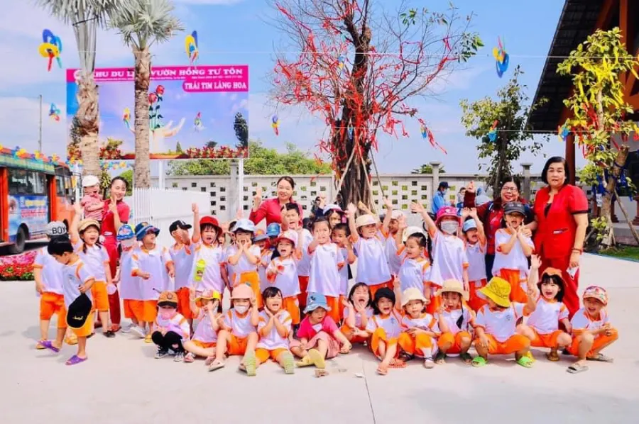 Trường mầm non Hương Sen - Sa Đéc