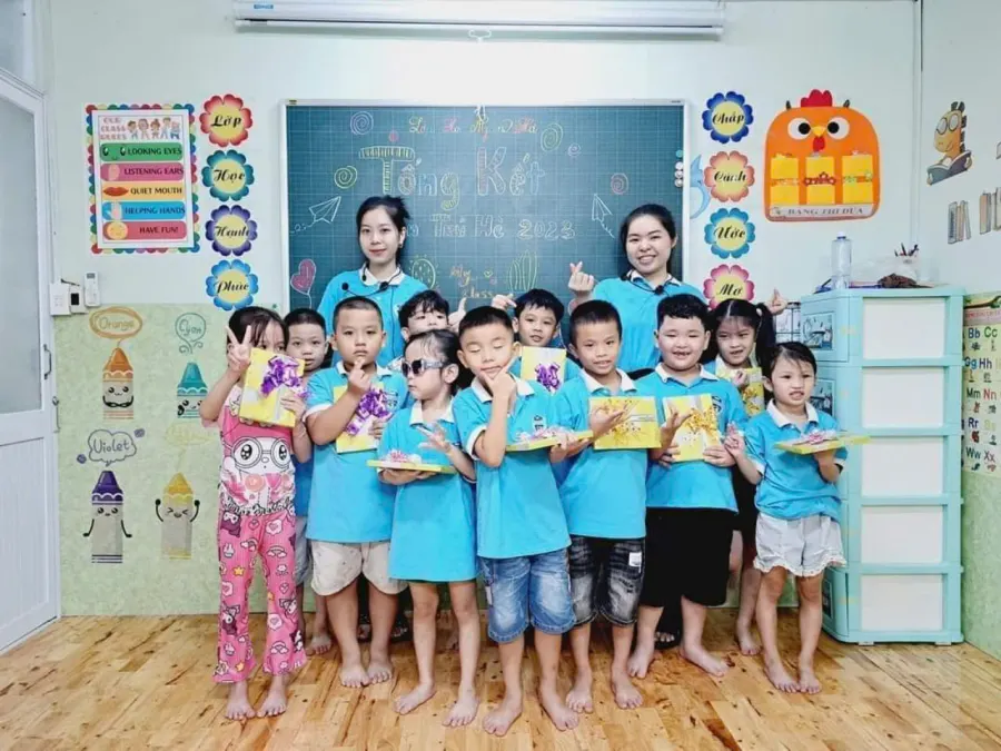 Câu Lạc Bộ Năng Khiếu - Luyện Chữ Đẹp Ngân Hà
