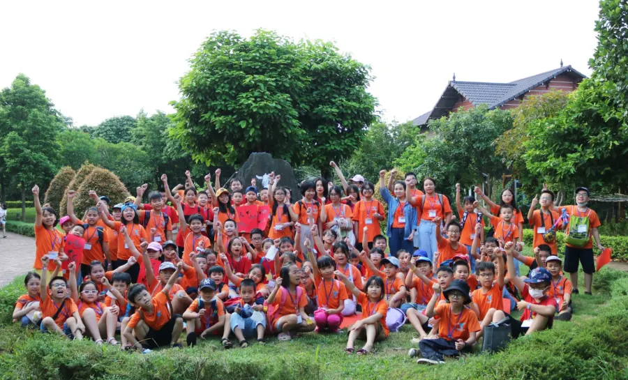 Học viện giao tiếp MasterKids
