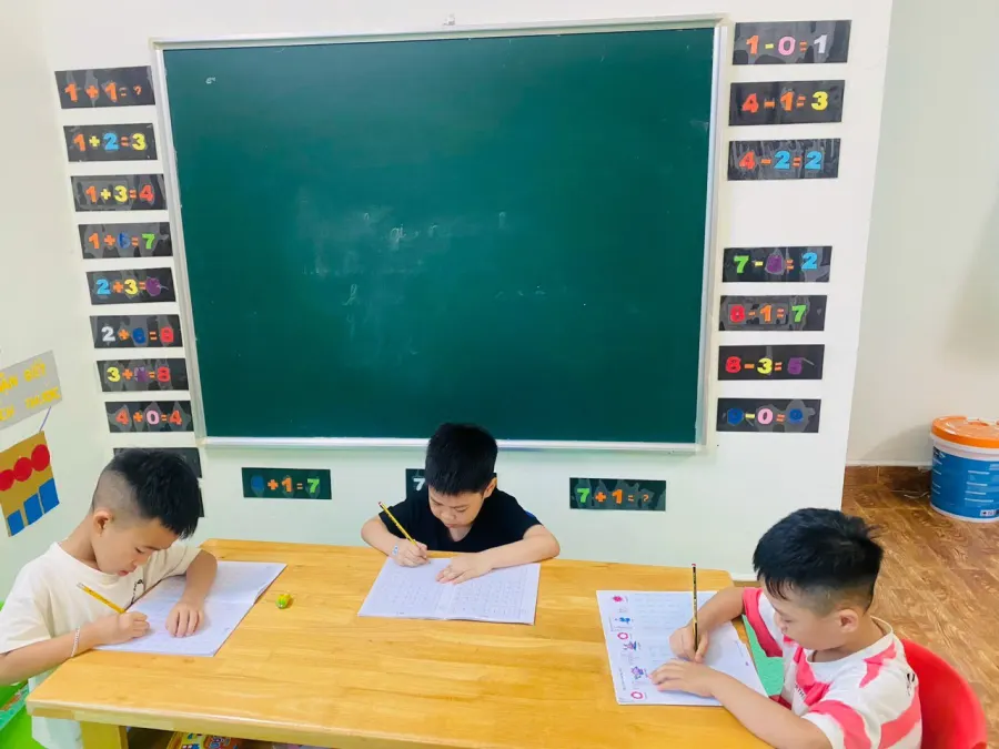 Trường Mầm Non Họa Sĩ