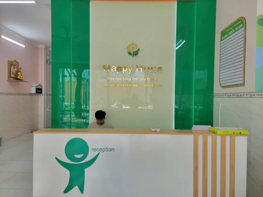 Can Thiệp Sớm Thuận An - Dạy trẻ Chậm Nói Bình Dương Happy House
