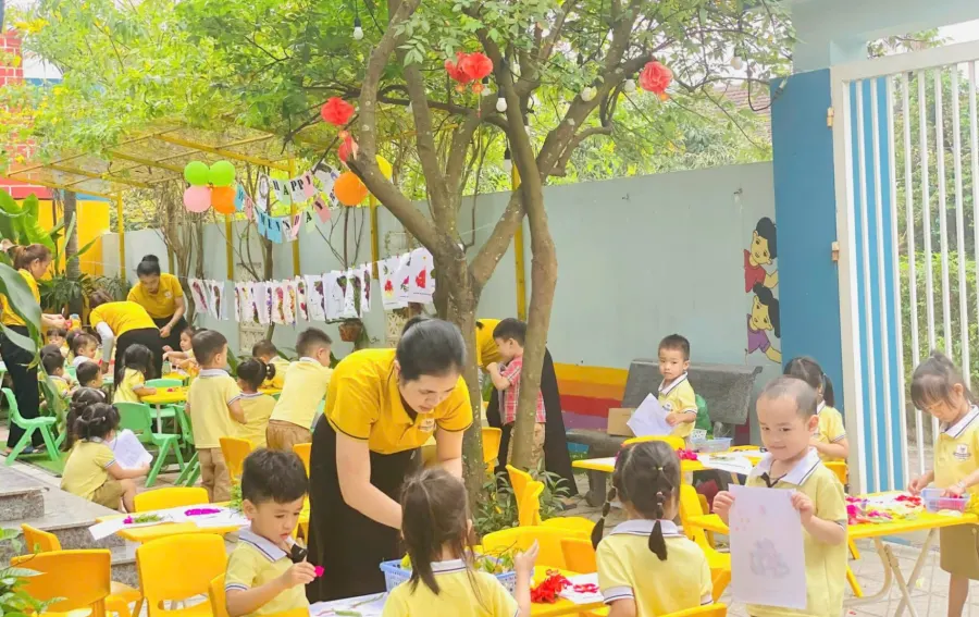 Lớp Mầm Non Độc Lập House Kids