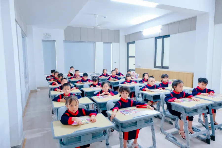 Trường Tiểu Học Hoa Trạng Nguyên - Tp Thái Nguyên