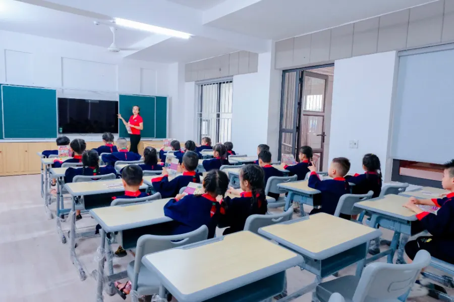 Trường Tiểu Học Hoa Trạng Nguyên - Tp Thái Nguyên
