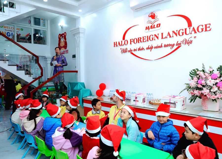 Hệ thống Anh ngữ Quốc tế HALO