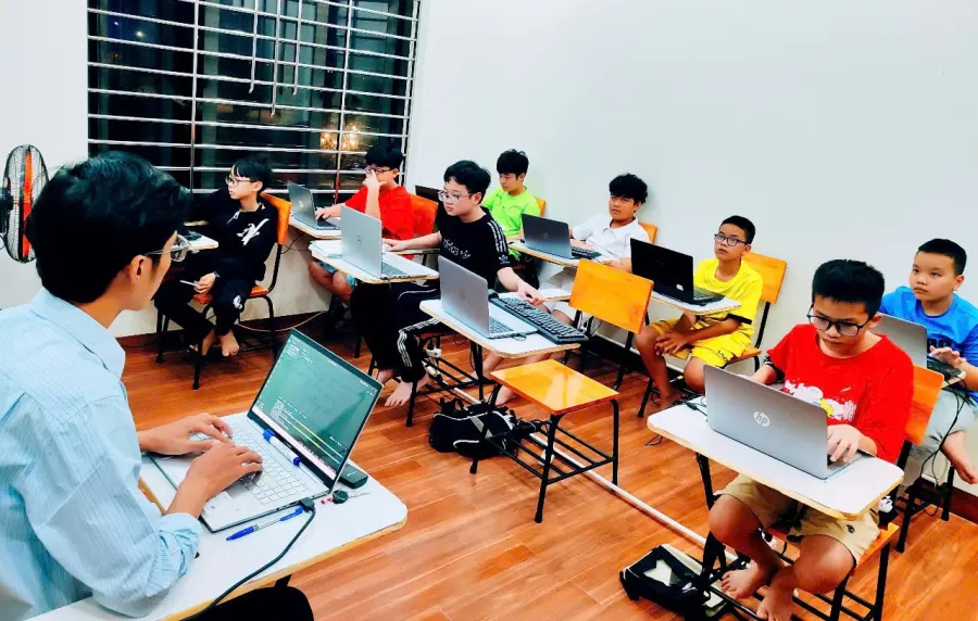 Trung tâm Tin học Thảo Nguyên (Dạy lập trình cho trẻ)