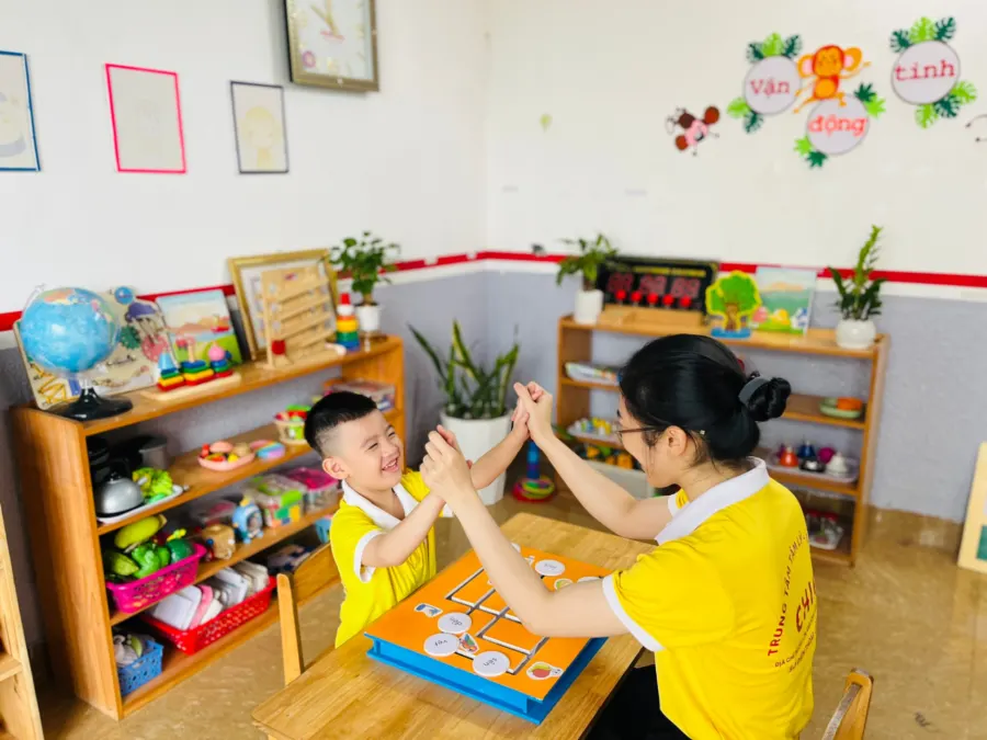 Trung Tâm Nghiên Cứu Ứng Dụng Khoa Học Tâm Lý Giáo Dục CHIC
