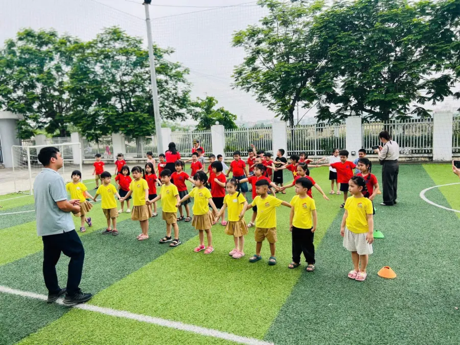 Mầm Non Ngôi Nhà Nhỏ - Little House Montessori