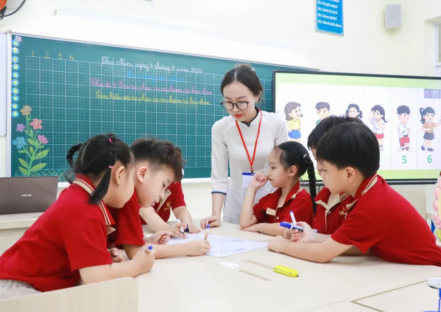Trường Tiểu Học, THCS, THPT Việt Mỹ - VA Schools Tân Bình
