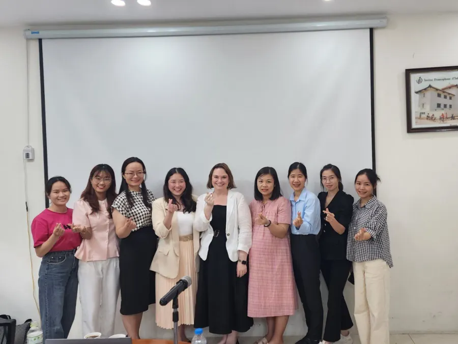 Trung Tâm Nghiên Cứu, Ứng Dụng Khoa Học Tâm Lý Giáo Dục Hừng Đông