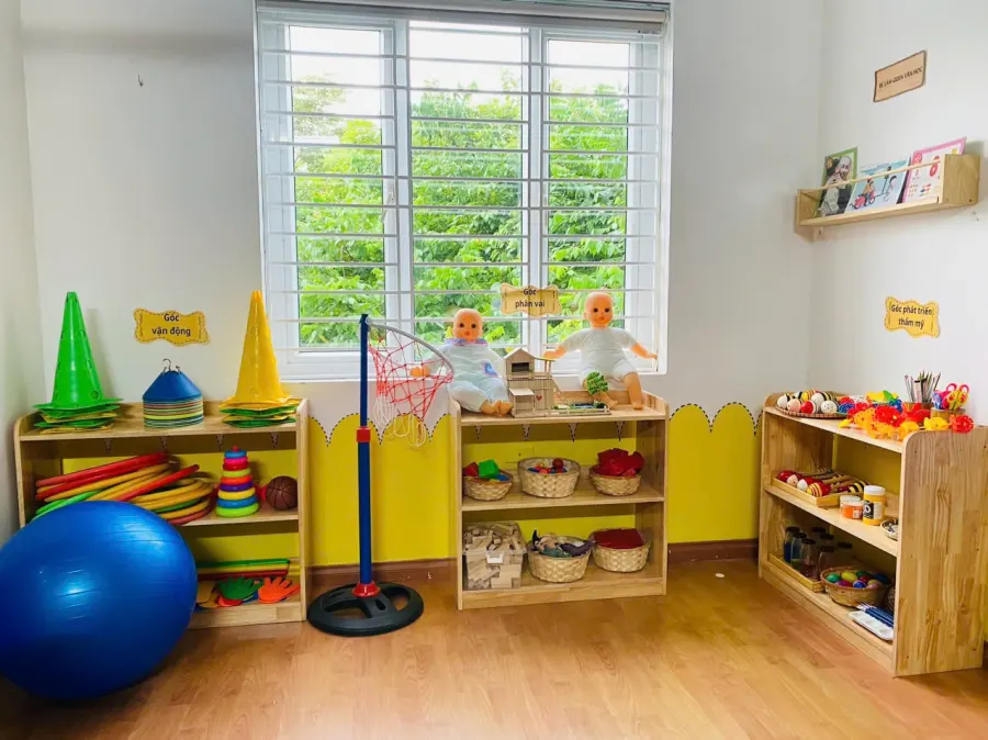 Mầm Non Trí Tuệ Tự Nhiên - M.E Preschool