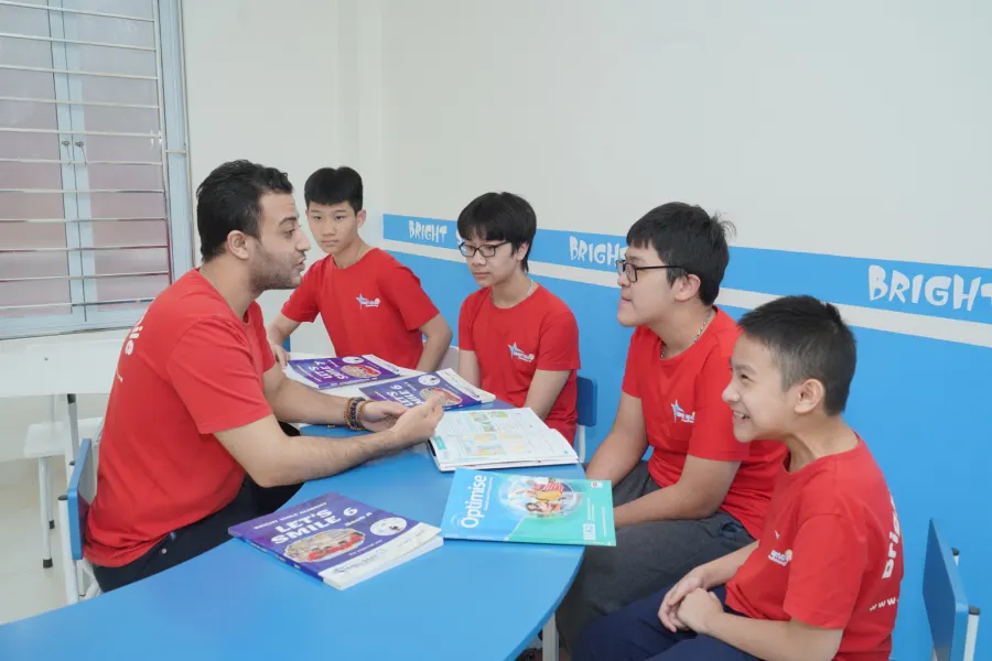 Trung tâm Ngoại Ngữ Bright Smile Academy