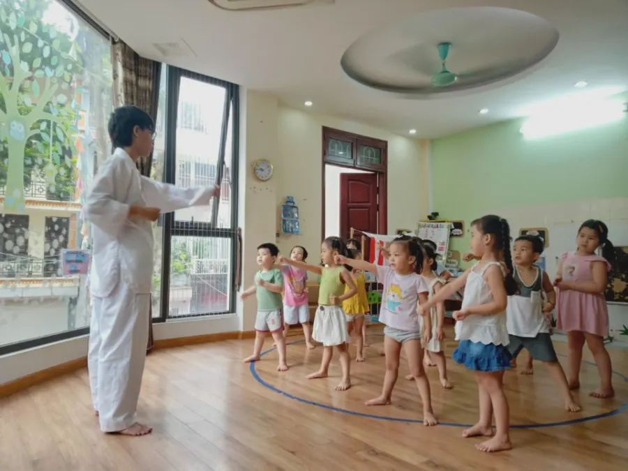 Trường mầm non Bé Tài Năng Định Công