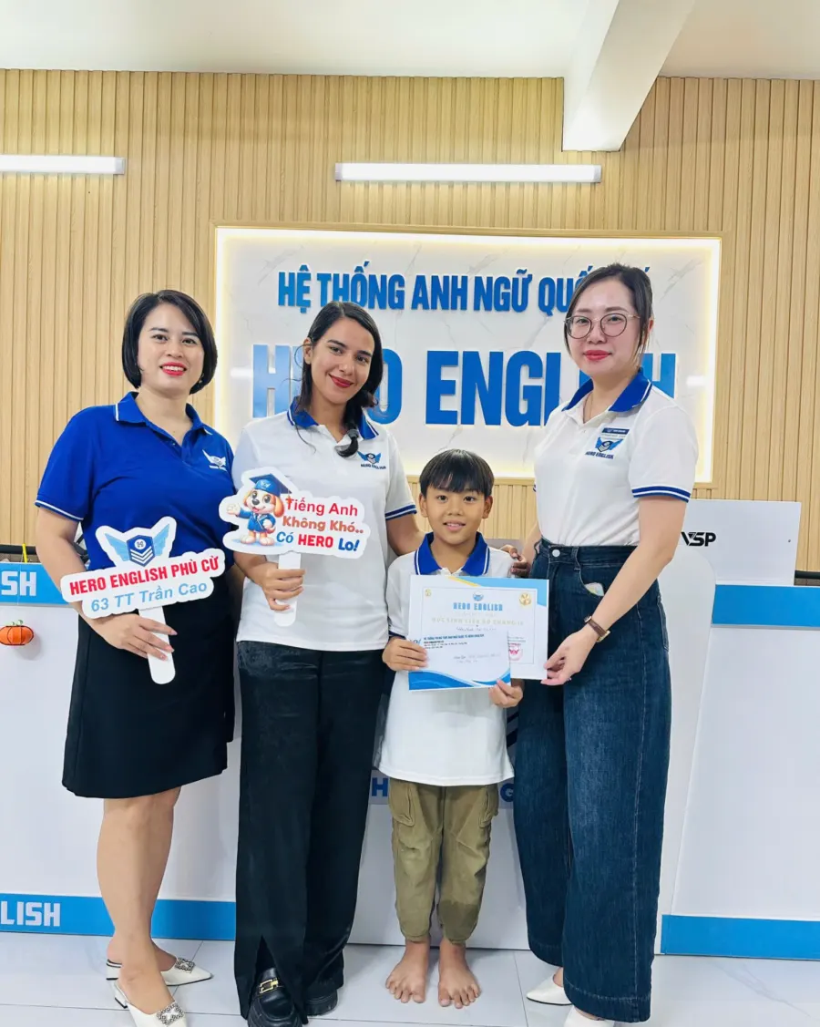 Trung tâm Anh ngữ quốc tế Hero English