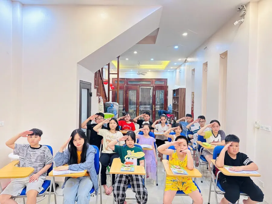 Trung Tâm Đào Tạo Kỹ Năng Rose Skills