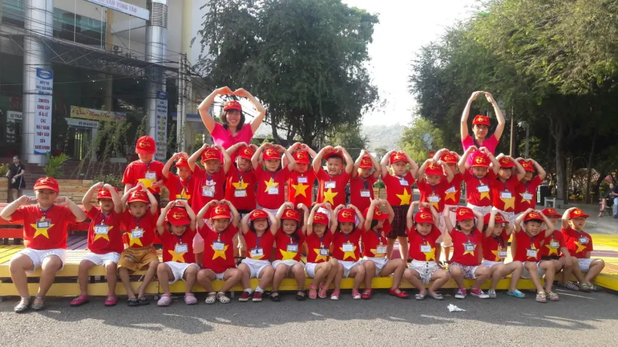 Trường mầm non Nắng Hồng