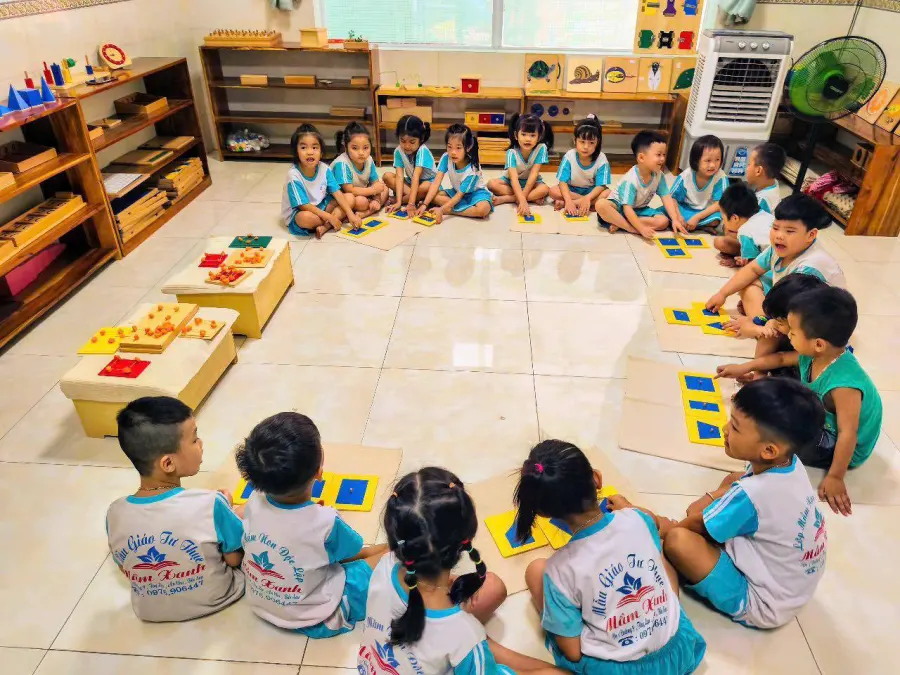 Lớp Mầm Non Độc Lập Mầm Xanh - Xã Bình Minh