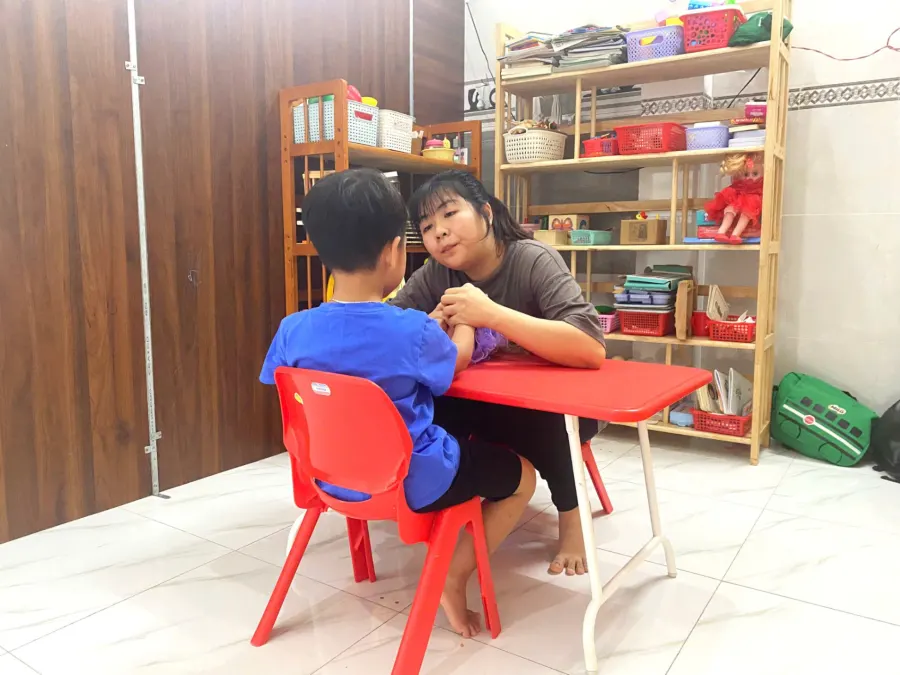 Trung Tâm Can Thiệp Sớm Từng Bước Nhỏ