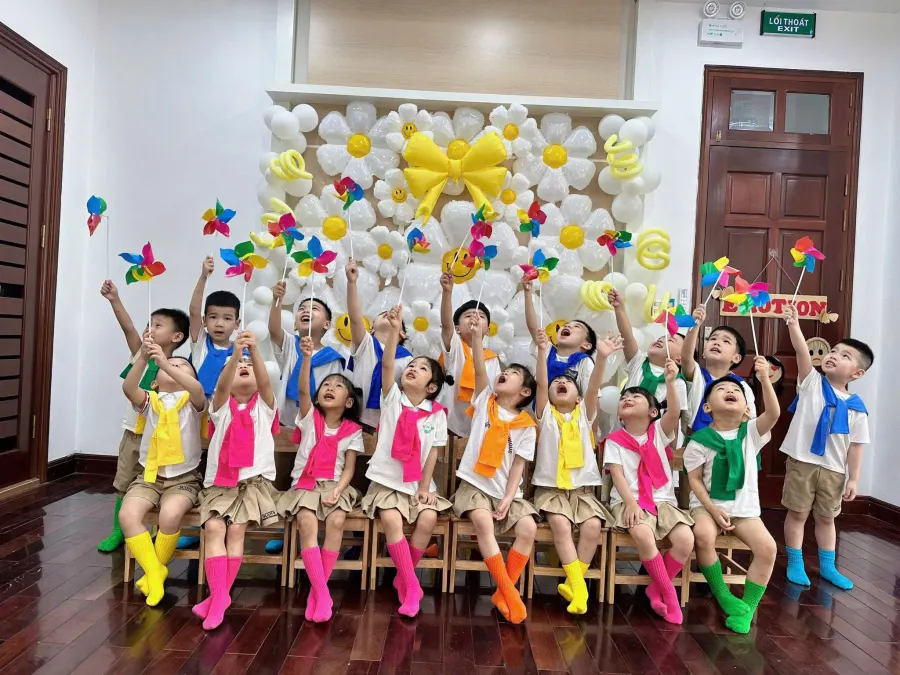 Nhóm Trẻ Mầm Non Độc Lập Quốc Tế Việt Úc (Scots Preschool)