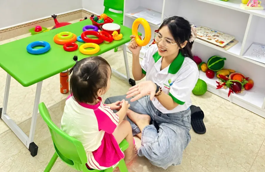 Trung tâm Can thiệp sớm và Hoà nhập Trẻ em Nắng Mai