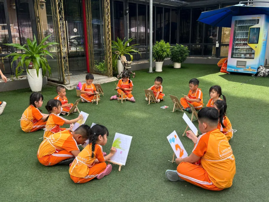 Lớp mẫu giáo Chú Kiến Nhỏ - Little Ant Kindergarten