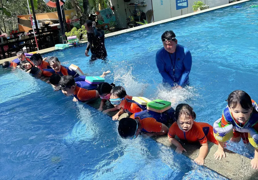 Lớp mẫu giáo Chú Kiến Nhỏ - Little Ant Kindergarten
