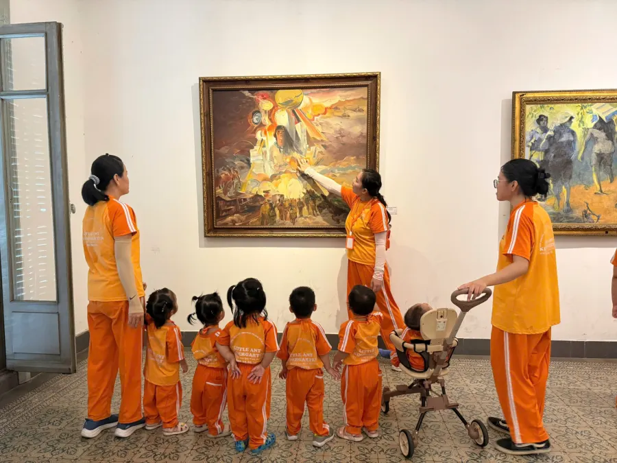 Lớp mẫu giáo Chú Kiến Nhỏ - Little Ant Kindergarten