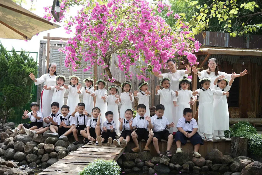Lớp Mầm Non Độc Lập Tuổi Thơ