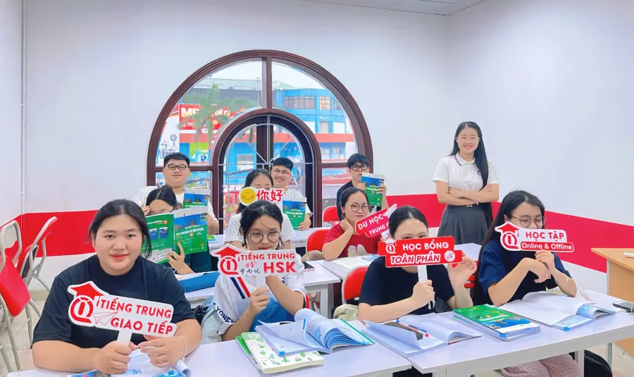 Trung Tâm Ngoại Ngữ Hoa Sơn