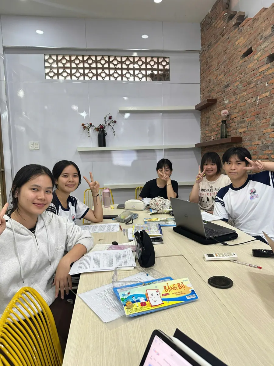 Trung Tâm Tiếng Anh GES Training Center - IELTS Celpip PTE - Phường Phước Hậu