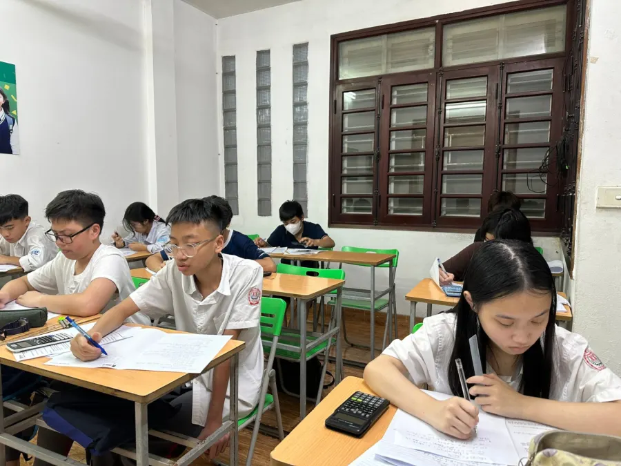 Trung Tâm Dạy Toán TOAN.VN - Mỹ Đình