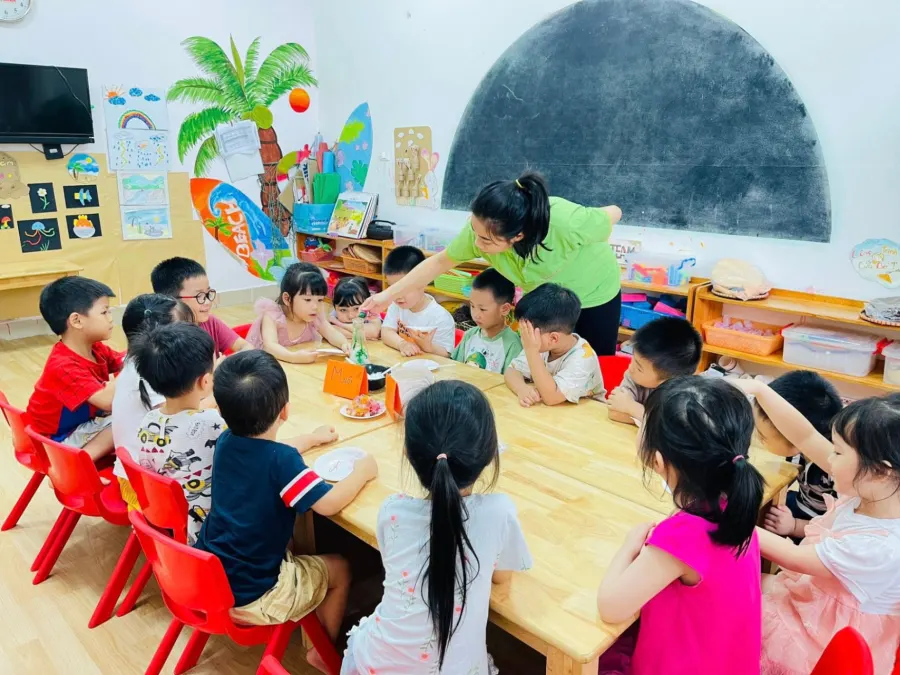 Trường Mầm Non Cầu Vồng Ban Mai