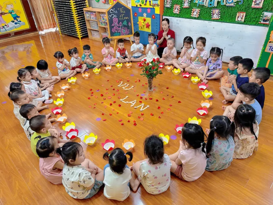 Mầm Non Xứ Sở Thần Tiên