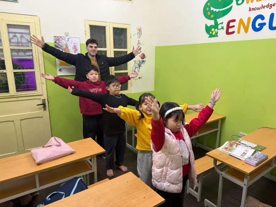 Trung Tâm Ngoại Ngữ Hanoi Happy English
