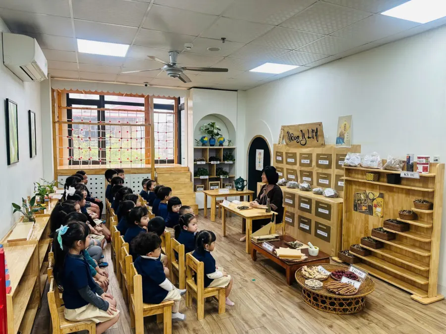 Hệ thống Mầm Non Những Người Bạn Nhỏ - Little Friends Montessori - Khương Đình