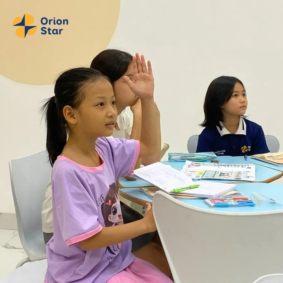 Trung tâm ngoại ngữ OrionStar - Long Hưng
