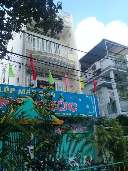 Trường mẫu giáo Hồng Phúc