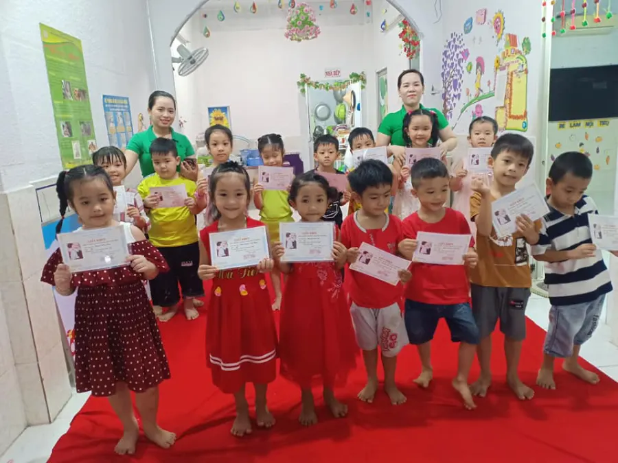 Trường mầm non Tuổi Hồng