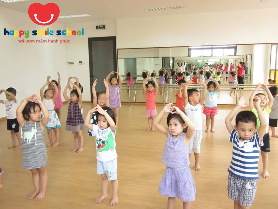 Trường mầm non Hòa Bình