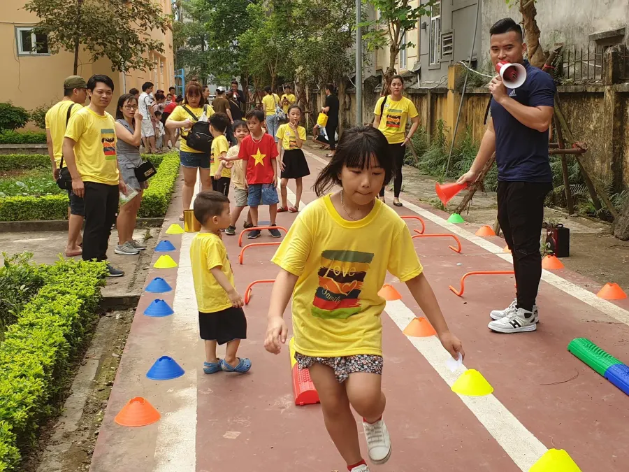 Trường Mầm non Chị Ong Nâu