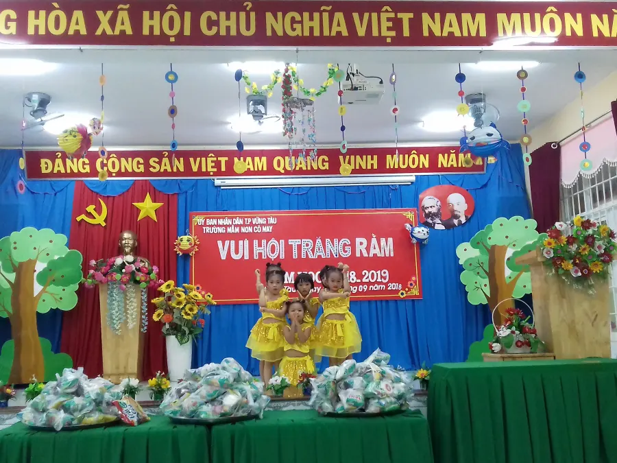 Trường mầm non Cỏ May
