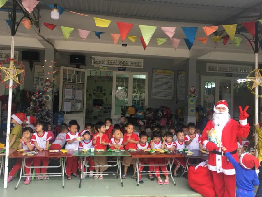 Trường mầm non tư thục Đồ Rê Mí