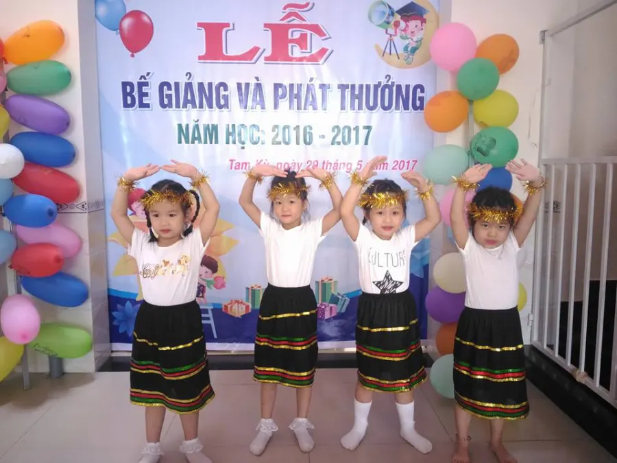 Trường mẫu giáo Măng Non