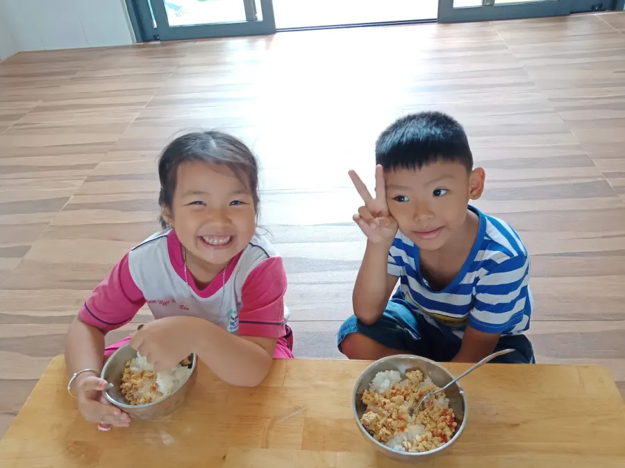 Trường mầm non Tuổi Thơ